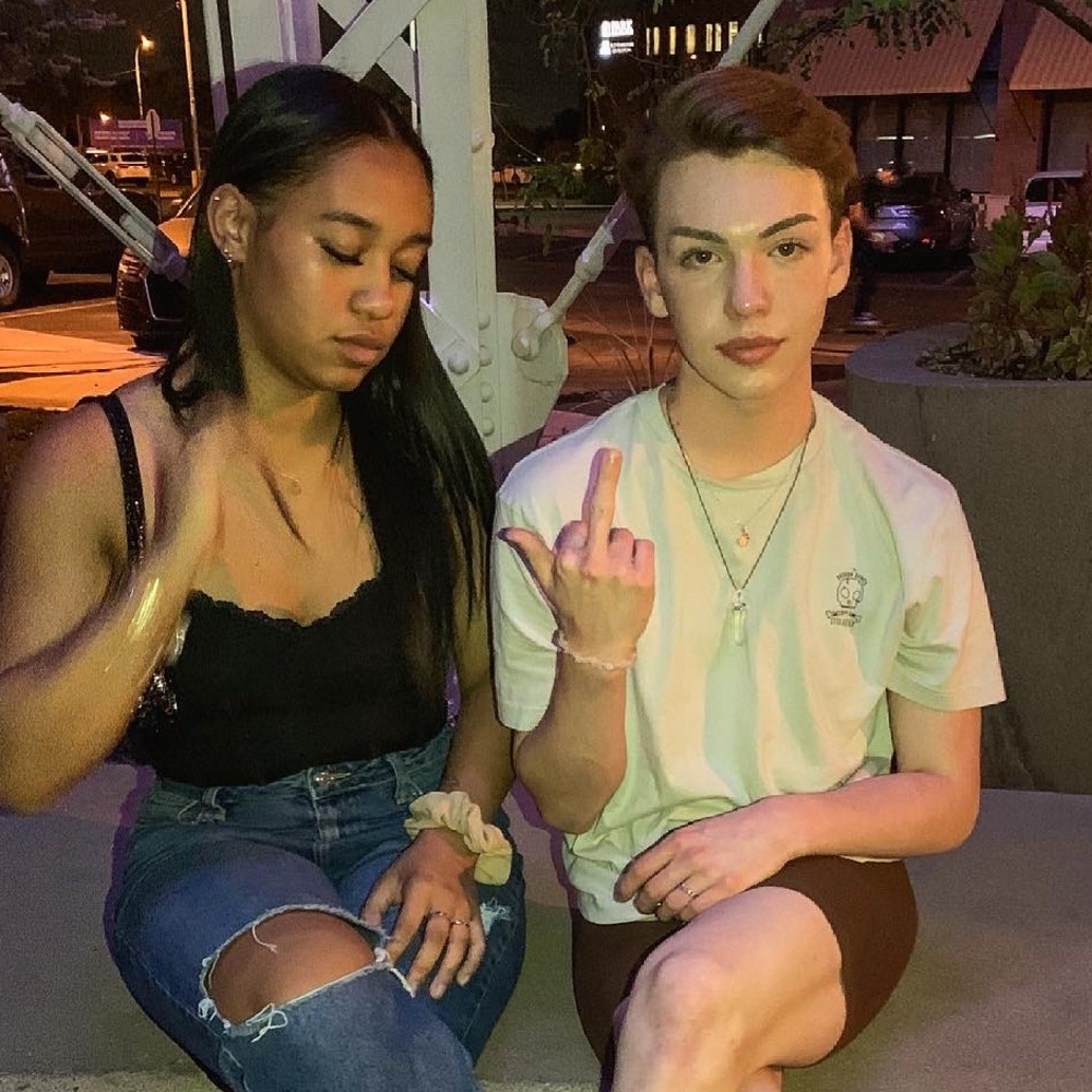 Meet your Posher, Zack